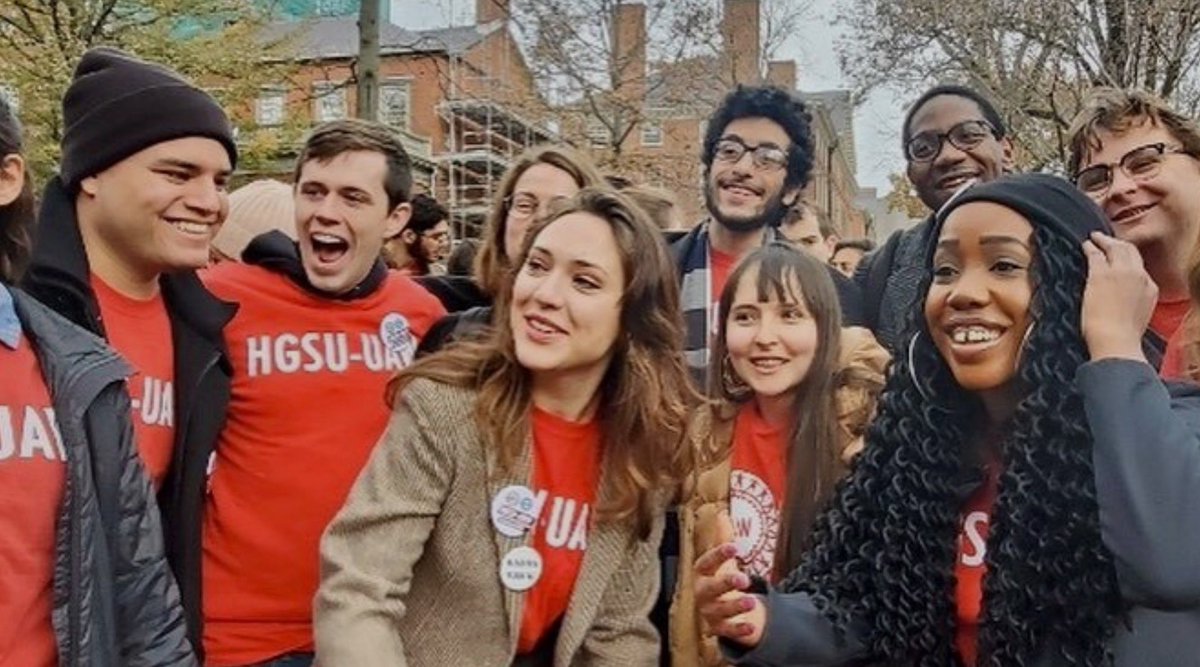 Brandonfor9A's tweet photo. 🧵 1/X After starting his PhD Program (History, Harvard Univ.) Brandon joined the Harvard Grad. Students Union’s (UAW Local 5118) org. cmte. 

He was on the strike coordinating team for the 29-day strike of 2019, planning creative picket line tactics &amp; disrupting the Univ. ops. https://t.co/ImFA0J1bH2