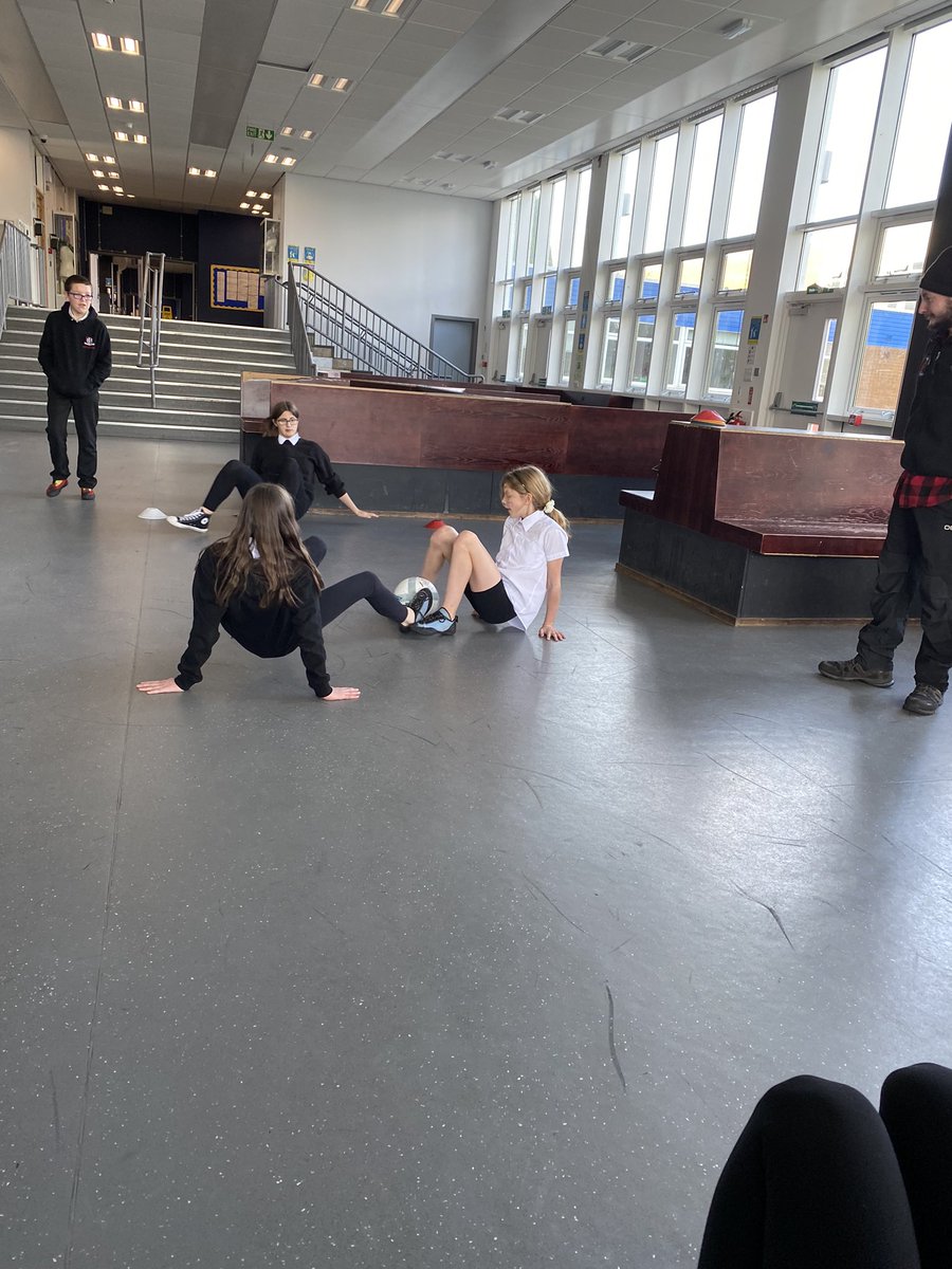 PHS_OutdoorEd's tweet photo. An alternative start to #climbclub today with crab-ball. Helping pupils to focus on balance, communication and motor-skills, all essential skills that can be transferred into their personal climbing!
#sport #climbing
@PerthHighSchool @climb_scotland @PKCEducation https://t.co/ZrJpTeC8dj