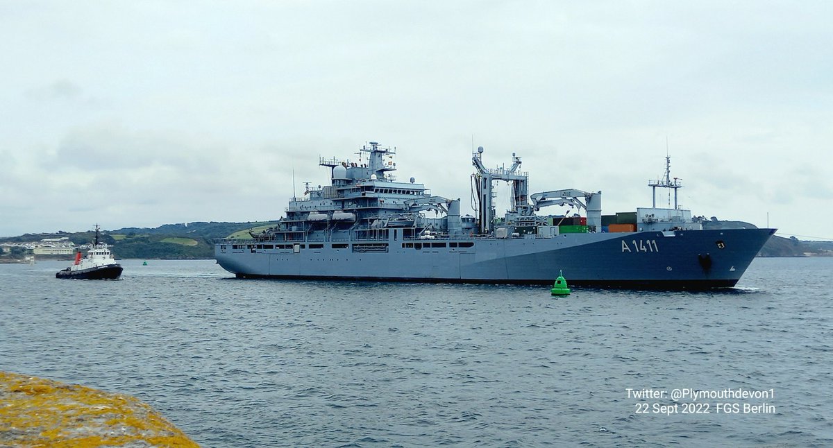 PlymouthDevon1's tweet photo. 🇩🇪 FGS BERLIN (A1411) inbound to Devonport Plymouth this afternoon. #Plymouth #FGSBerlin #Devonport
@FgsLog #FGS #deutschemarine #A1411 https://t.co/l1I1D7df7d