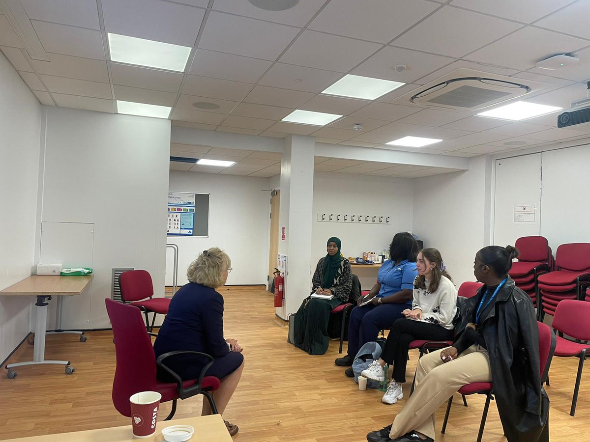 FNightingaleF's tweet photo. We 🤍 supporting the next generation of nurses and midwives!
Yesterday we had the last session of our #NMUHStudents practice based leadership programme where our CEO @westwood_greta facilitated a co-consulting session with @JessLSainsbury
Next up, Celebration Day! #FNFStudents https://t.co/edVyiMoxE6