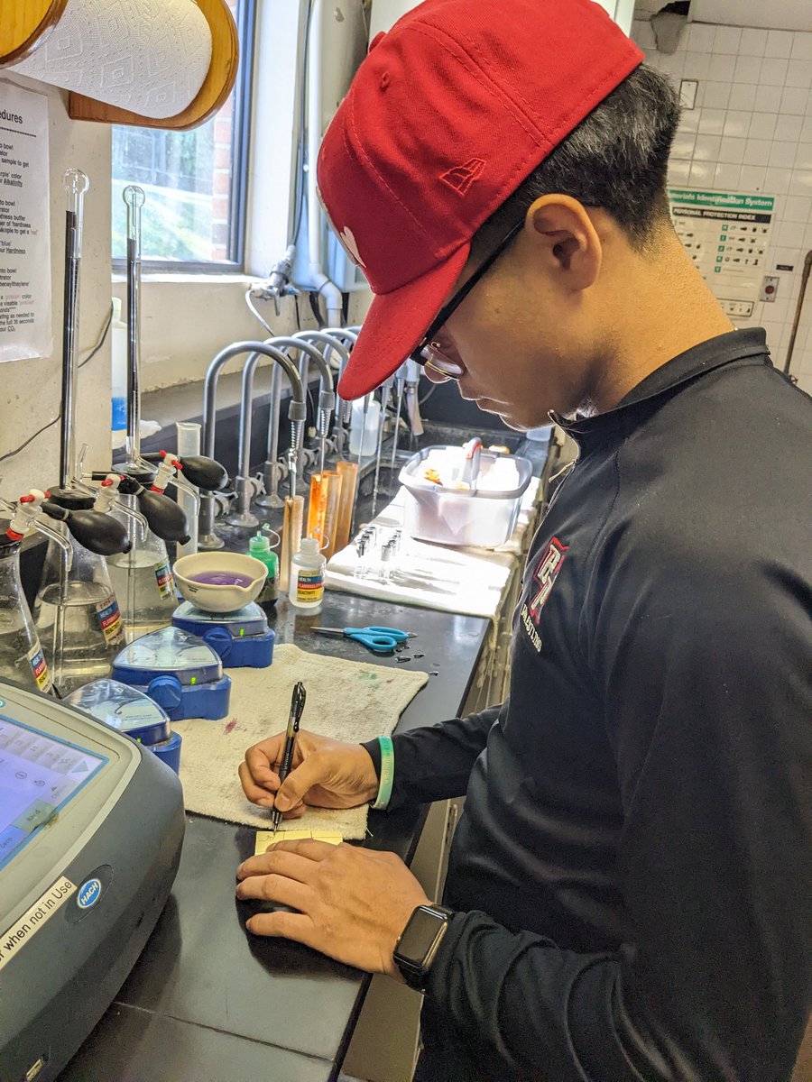 Shout-out to Dept. Of Utilities Intern, Eddie D. @brook_point for learning how to run and interpret water test results for Stafford county!  #elevatestafford <a href="/SCPSchools/">Stafford Schools</a> #scpswbl