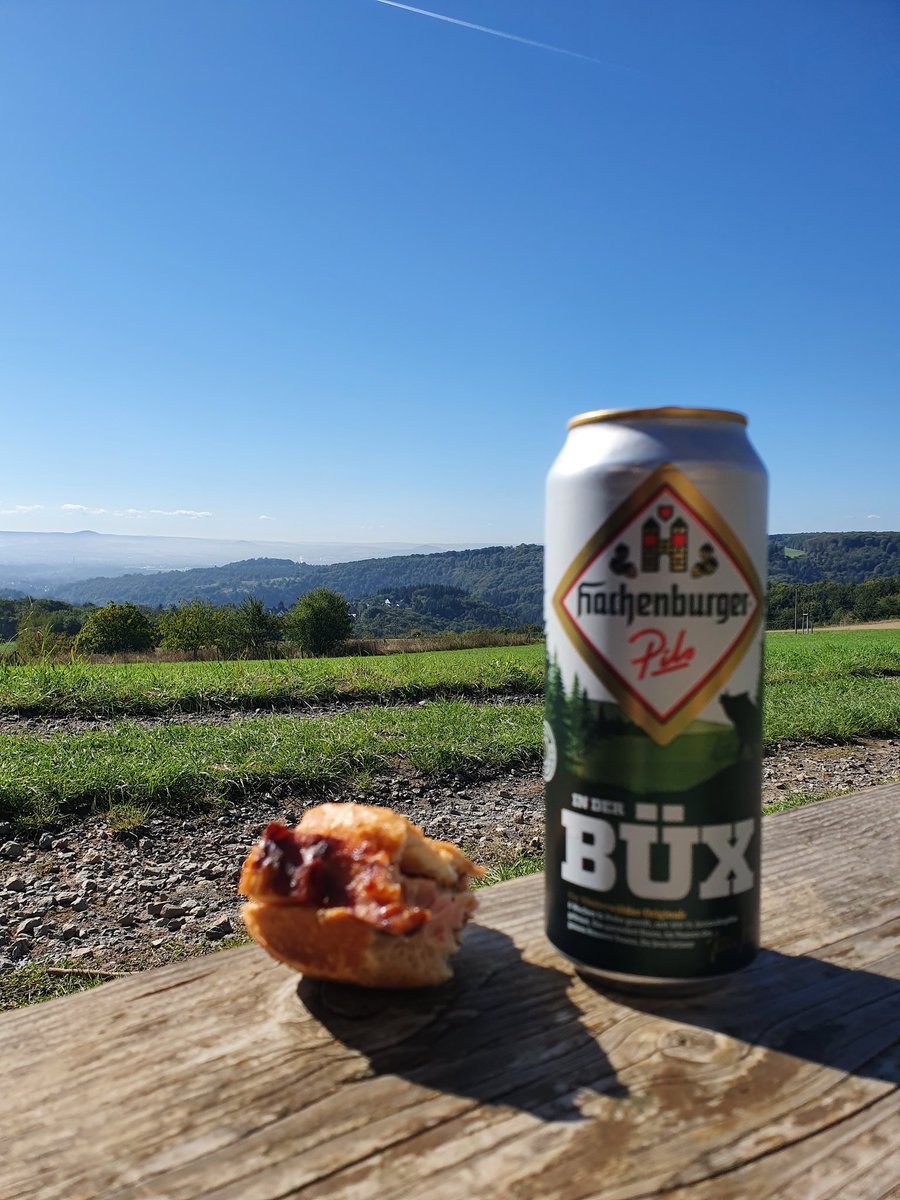 caledonian83's tweet photo. Persönliche Rheinsteig-Lücke endlich geschlossen! Sayn-Leutesdorf (35km) check! #Rheinsteig #hiking #rlp https://t.co/7oVmk7tHCu
