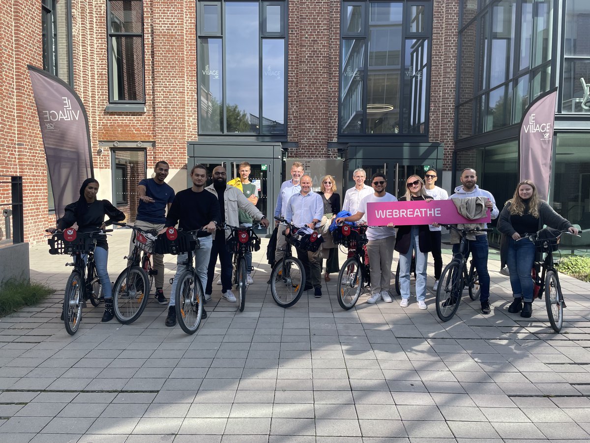 WeBreathe_'s tweet photo. Nous clôturons la semaine de la mobilité avec une balade à vélo dans les rues de Lille et autour de la Citadelle. Merci @Villagebyca_NdF d'avoir participé ! 💙 

#lille #ilévia #transport #bus #vélo #vlille #hdf #environnement https://t.co/zhPjPYKnpo