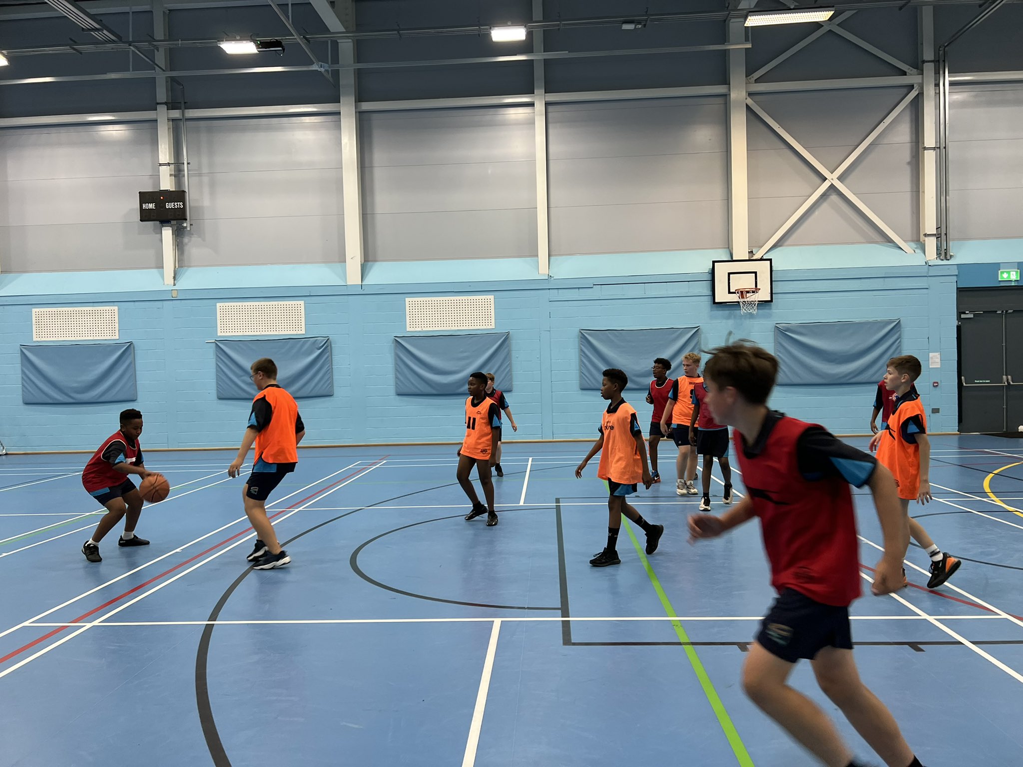 Bedford Academy PE on Twitter "Year 7/8 Basketball club with some