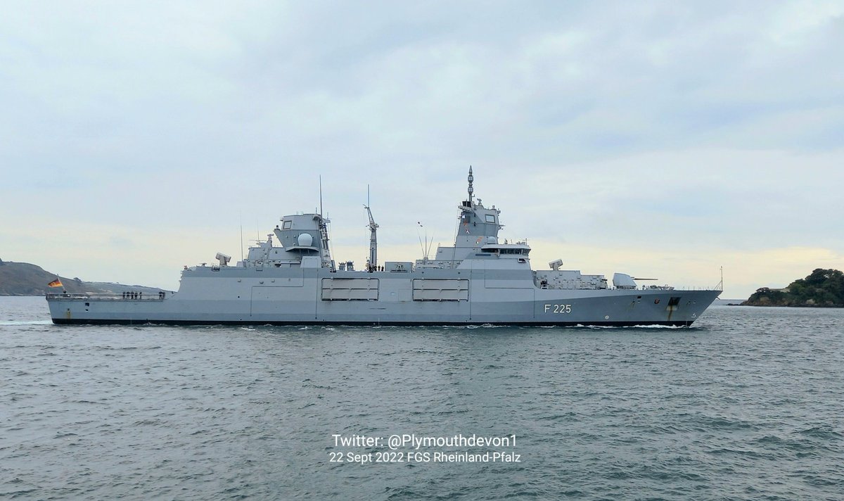 PlymouthDevon1's tweet photo. 🇩🇪 FGS Rhineland-Pfalz (F209) sailing inbound to Devonport Plymouth this afternoon. #FGSRheinlandPfalz #F209 #Plymouth #Devonport #FGS #Frigate #deutschemarine https://t.co/LZFM3t2qMC