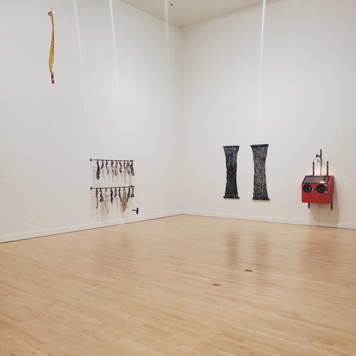 University Galleries tweet media