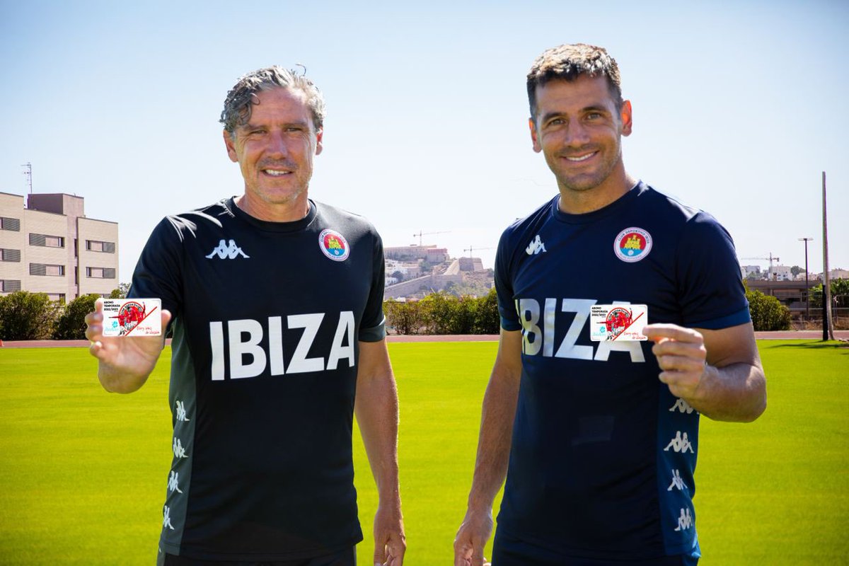 sdibizaip's tweet photo. 🎫⚽️ Aún estás a tiempo de formar parte de la 🅵🅰🅼🅸🅻🅸🅰 del Cedé! 

🔸Haz como el mister y nuestro capitán y abónate a soñar con nosotros! Además si te unes ya, estás a tiempo de venir el domingo al primer partido en Can Misses 3 esta temporada!

https://t.co/Dmk50zS6cl https://t.co/yw7qeXrqVA