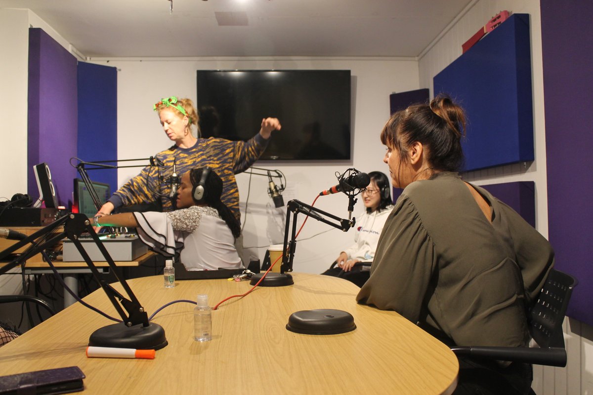 FFS1future's tweet photo. Great first session back today with Woman 2 Woman radio at @thehiveipswich 

We discussed our plans for this term, had a tour of the studios, did a short introduction in the studio, and welcomed a new member! 

Contact kim@futurefemalesociety.org if you are interested in joining! https://t.co/slsGzGacWa