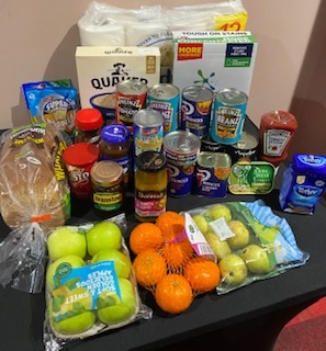 EileenKelly33's tweet image. At today&apos;s #FuelYourKnowledge event with @Calderdale @VSIAlliance @nwgrnd_together @RogersSian &amp;amp; many more, we saw the price difference between the @asda Essentials Range (£20.78) &amp;amp; these popular brands also from Asda (£57.88) - Essentials it is then!
#CostOfLivingCrisis #support