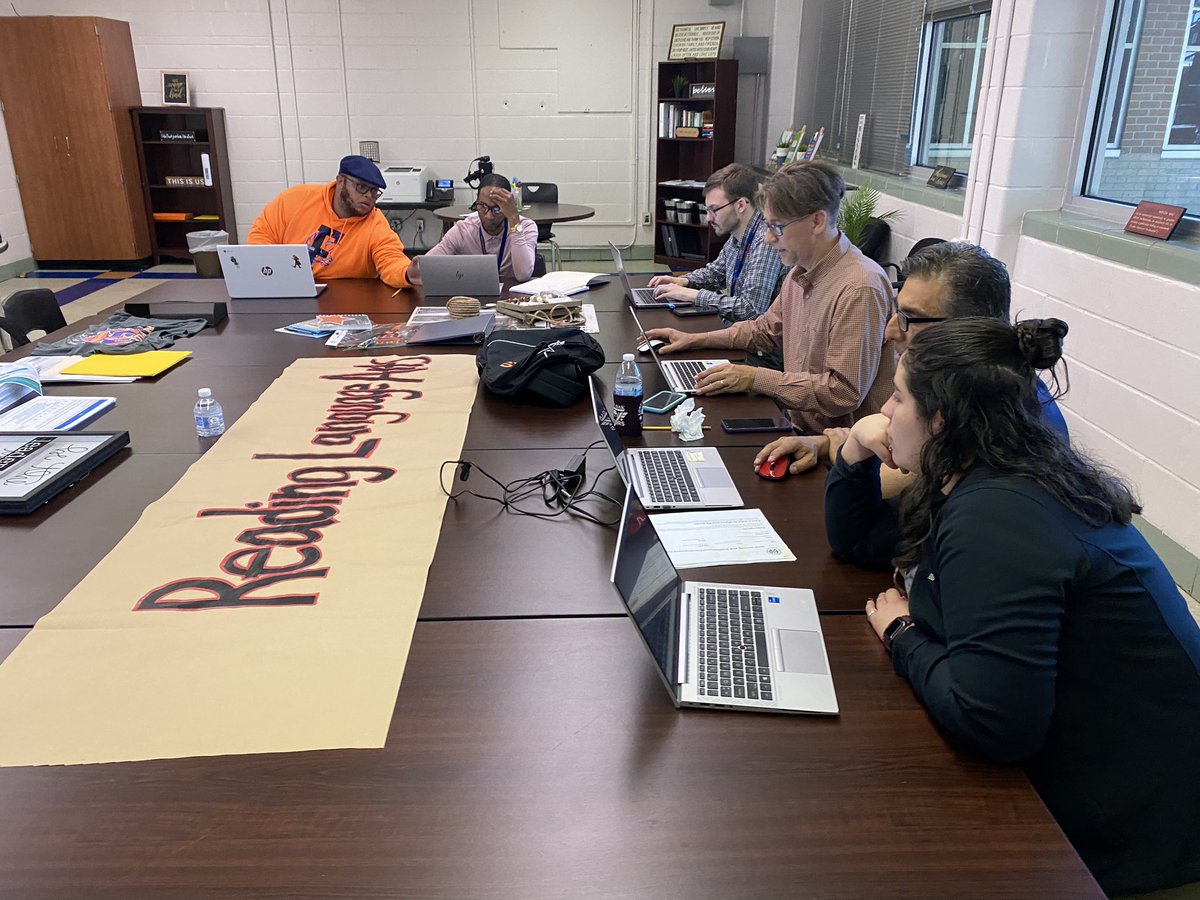 Thankful for the great PLC today with the <a href="/Fonville_MS/">Fonville Middle School</a> Social Studies team over assignments on <a href="/Canvas_by_Inst/">Canvas by Instructure</a>. Can’t wait to provide more PD for our awesome instructors! 😎💻