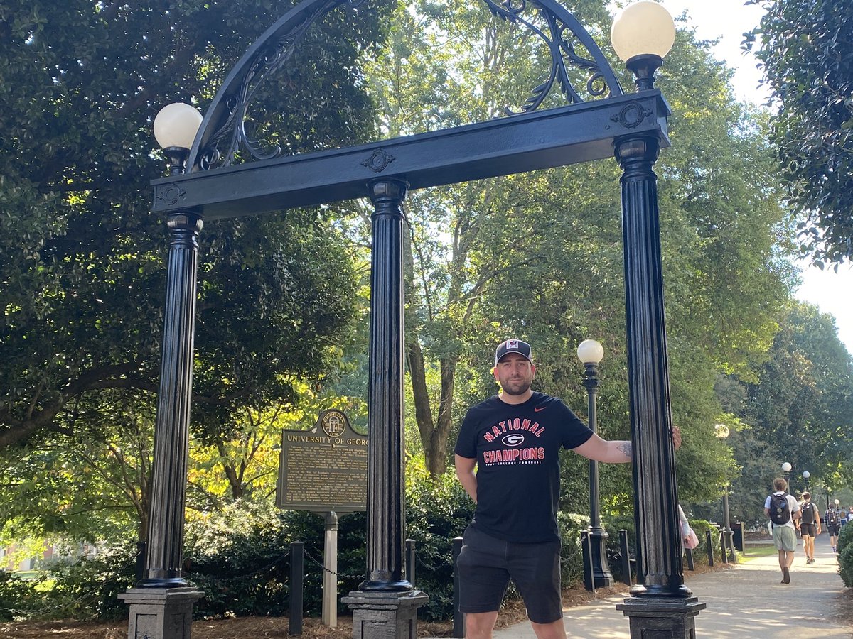 British Bulldawg tweet media