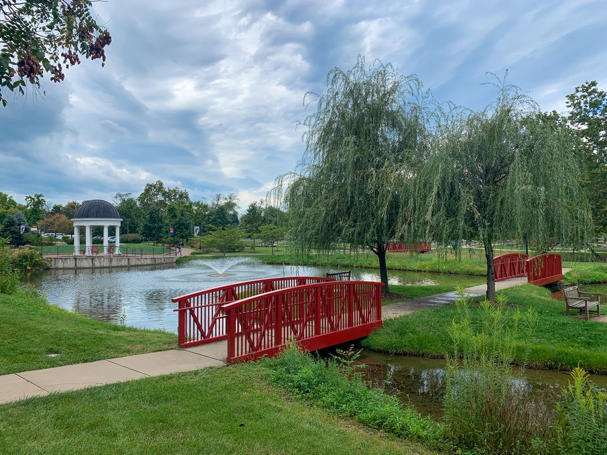 ShenandoahU's tweet photo. Happy first day of fall! While the weather gives all the fall vibes, the foliage isn't there just yet. It's predicted that Winchester will reach peak fall color in early to mid-October. #mysuview #shenandoahuniversity https://t.co/teNDd7TqMh