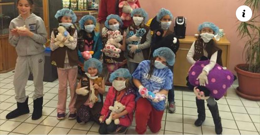 DrMonContreras's tweet photo. Teddy bear surgery is a fun way for kids to learn how veterinarians take care of their pets when they get injured. #TBT https://t.co/KwFVgoRUii