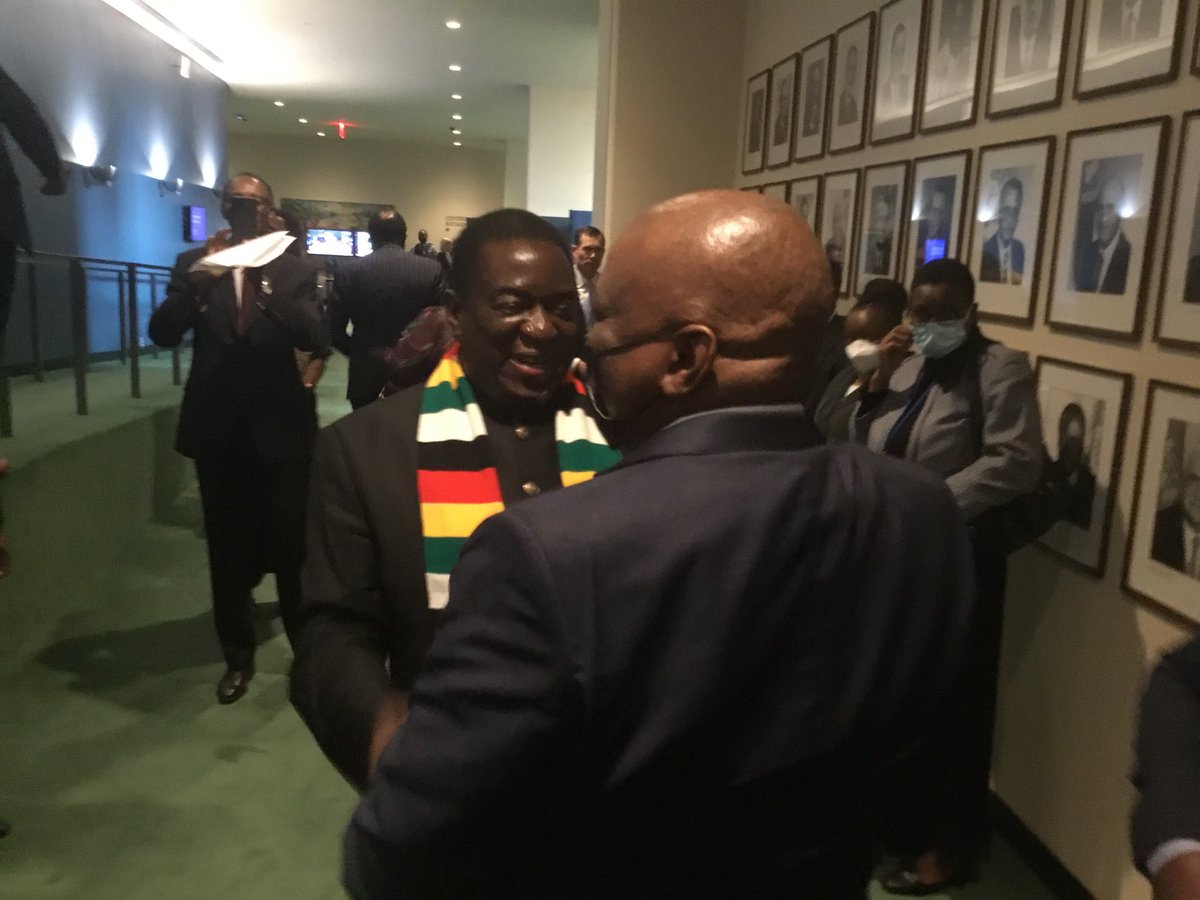 TendayiZinyama's tweet photo. Botswana President #YesED https://t.co/JogV9JDcjR