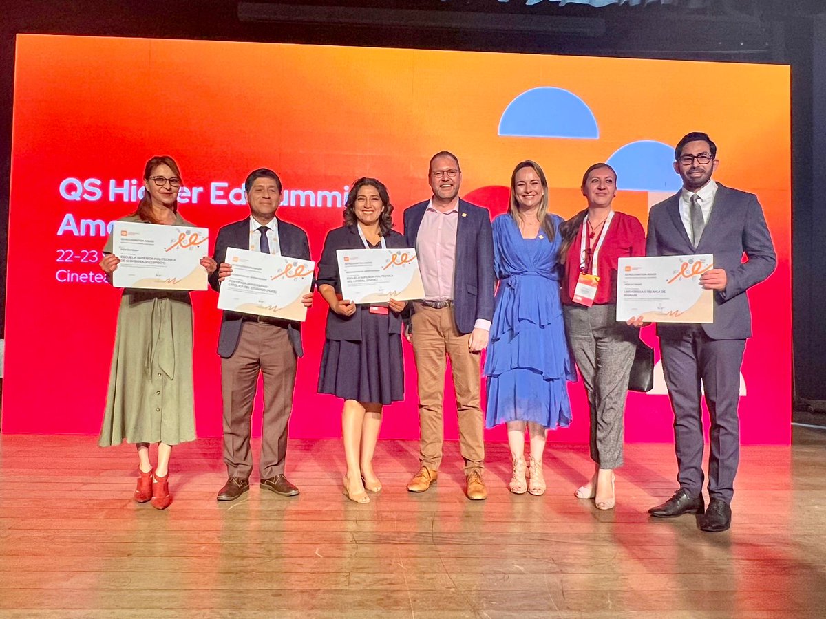 UTMManabi's tweet image. Recibimos el reconocimiento QS Latin America Rankings: New Entrants, en la Cumbre de Educación Superior de QS América realizado en la Universidad Vila Velha de Brasil. 

Nuestro rector, el Dr. Santiago Quiroz Fernández, nos representó y recibió el reconocimiento.  

#UTMUnidos