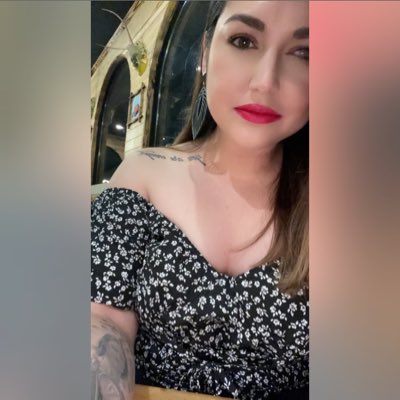 yasminmor5's tweet photo. #NewProfilePic https://t.co/3F70D3i1fU