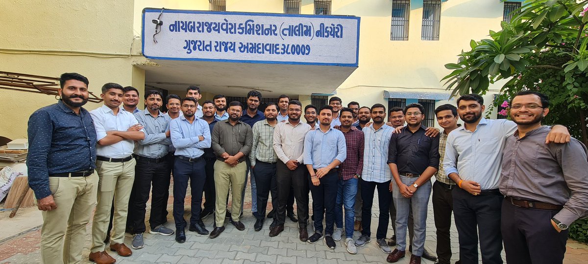 92_uranium_235's tweet photo. Together we are more happy , powerful........STO-2022 batch https://t.co/hcGPPSAjCS