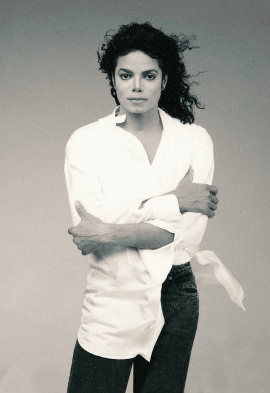 AnnaJ7714's tweet photo. @TheMJCorner https://t.co/mb1IoK0aIG