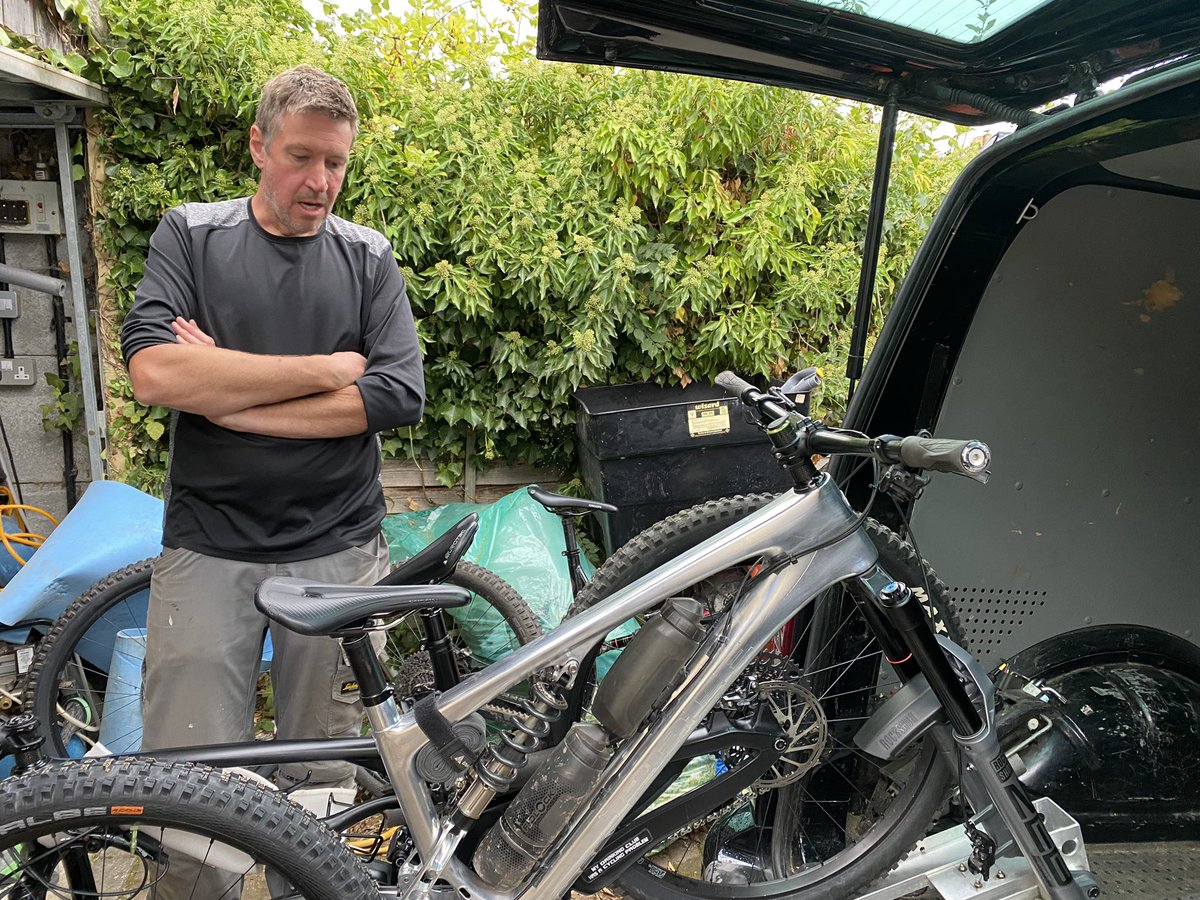 P_HEDGEHOG's tweet photo. Bike loading. Trip feels like it’s happening. 14 hours in the van awaits tomorrow #molini #roadtrip https://t.co/IeYhsrF7cx