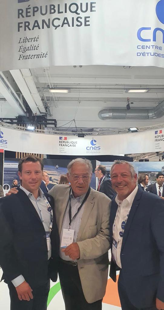 👐 Nous avons eu le plaisir d'accueillir <a href="/MchChevalet/">Chevalet</a> sur les stands <a href="/CNES/">CNES</a> et <a href="/ConnectbyCNES/">Connect by CNES</a>.
Un grand merci pour votre visite et pour ce moment d'échanges.
#IAC2022
