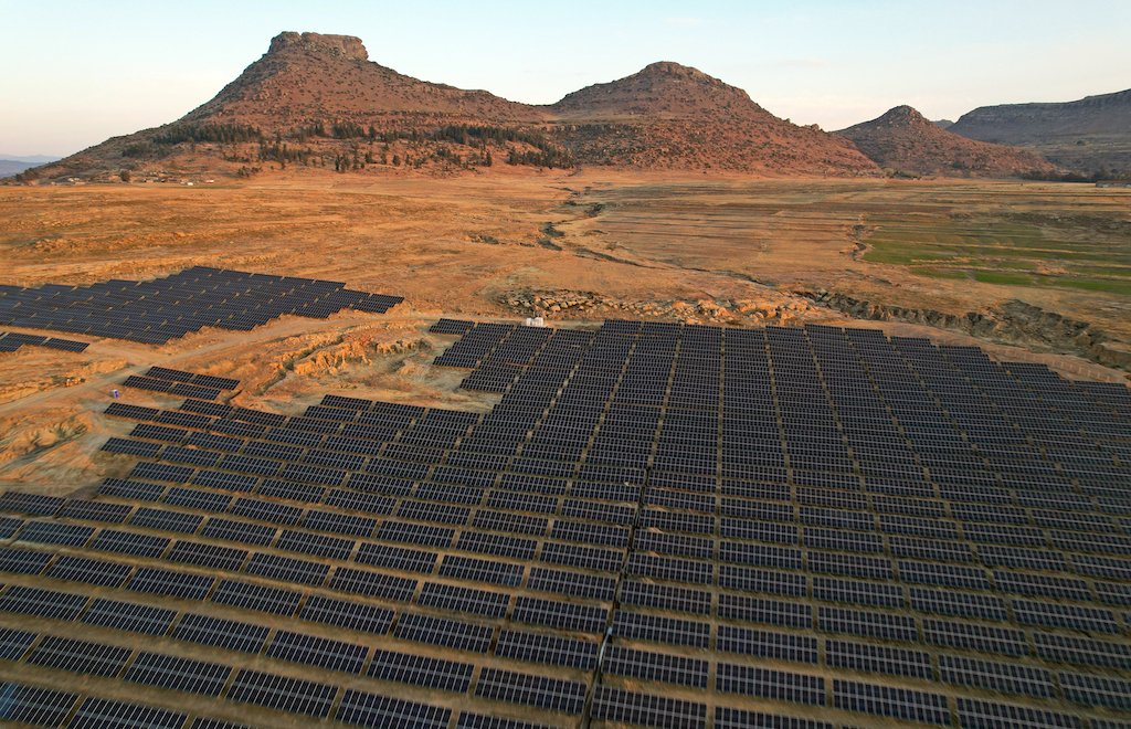 Gone with the wind: Lesotho’s $15-billion energy pipedream - A wind farm hailed as Africa’s largest renewable energy project and the solution to Lesotho’s hefty electricity costs has ground to a halt buff.ly/3DH76nD