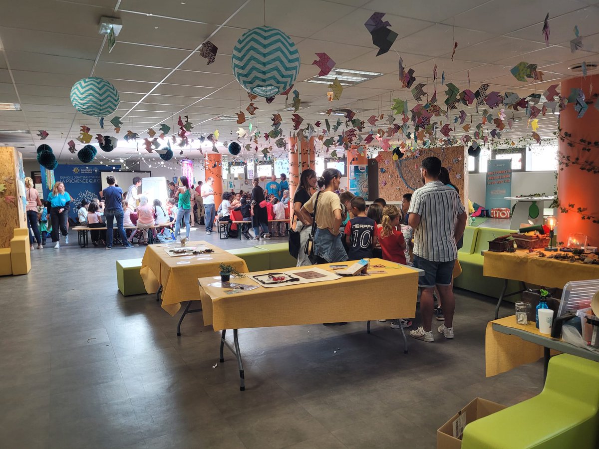 LBensliman's tweet photo. Des clics et des livres : un.festival pour partager et découvrir...
Merci, bravo ! Et belle continuation.
#éducation #environnement#numerique#art#culture https://t.co/QkWnizUkc9