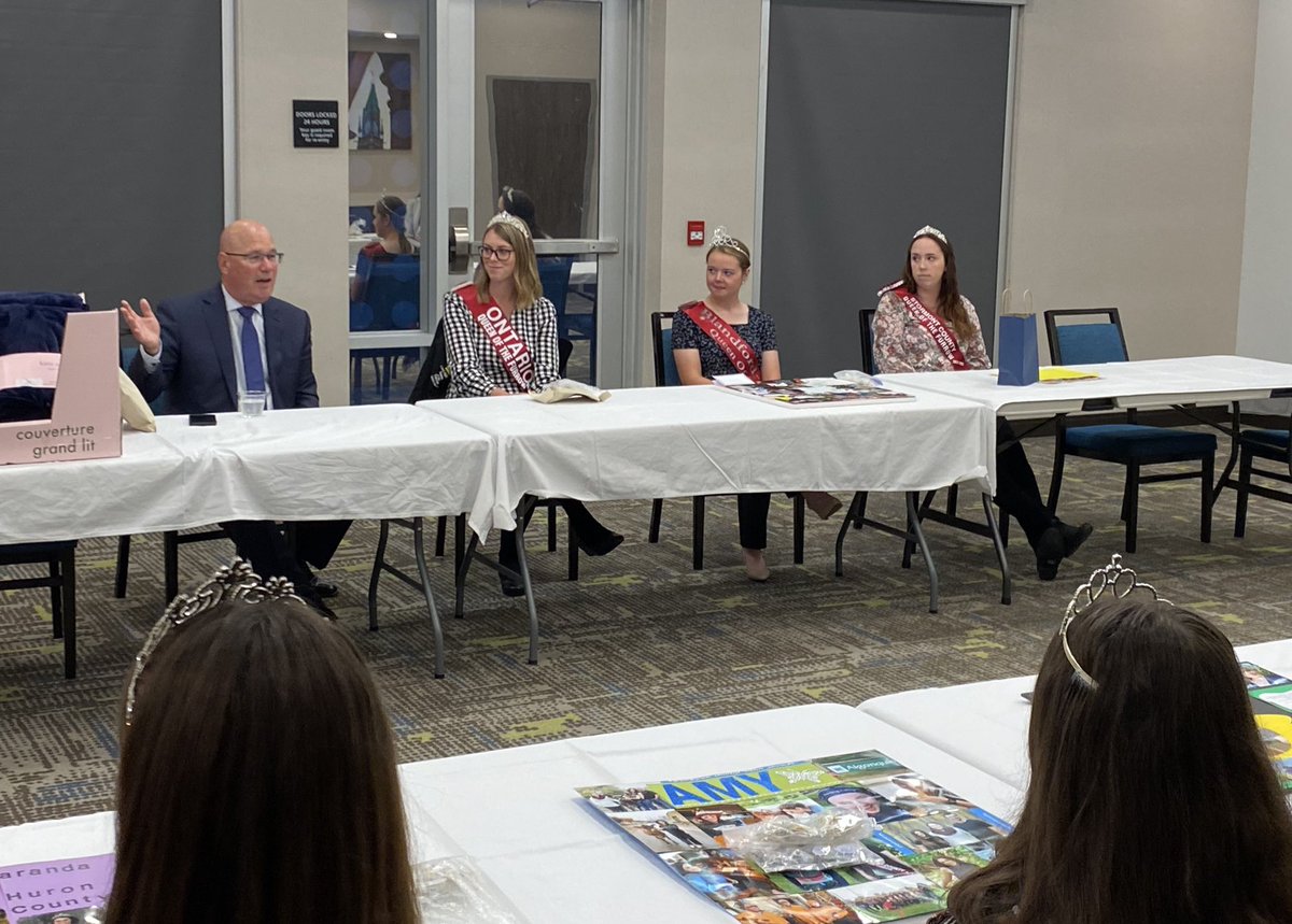 Steve Clark tweet media