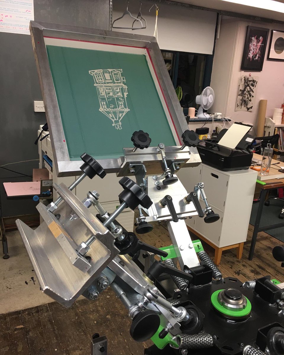 aheavysoul's tweet photo. Had a great evening at Kin.der print studios, Glossop, last night, turning my design into a new @ScrivenersBooks tote bag. On sale, at the shop, soon. Ish. #bookshop #scriveners #buxton #bookstagram #andreajoseph https://t.co/1NlXwzU46I