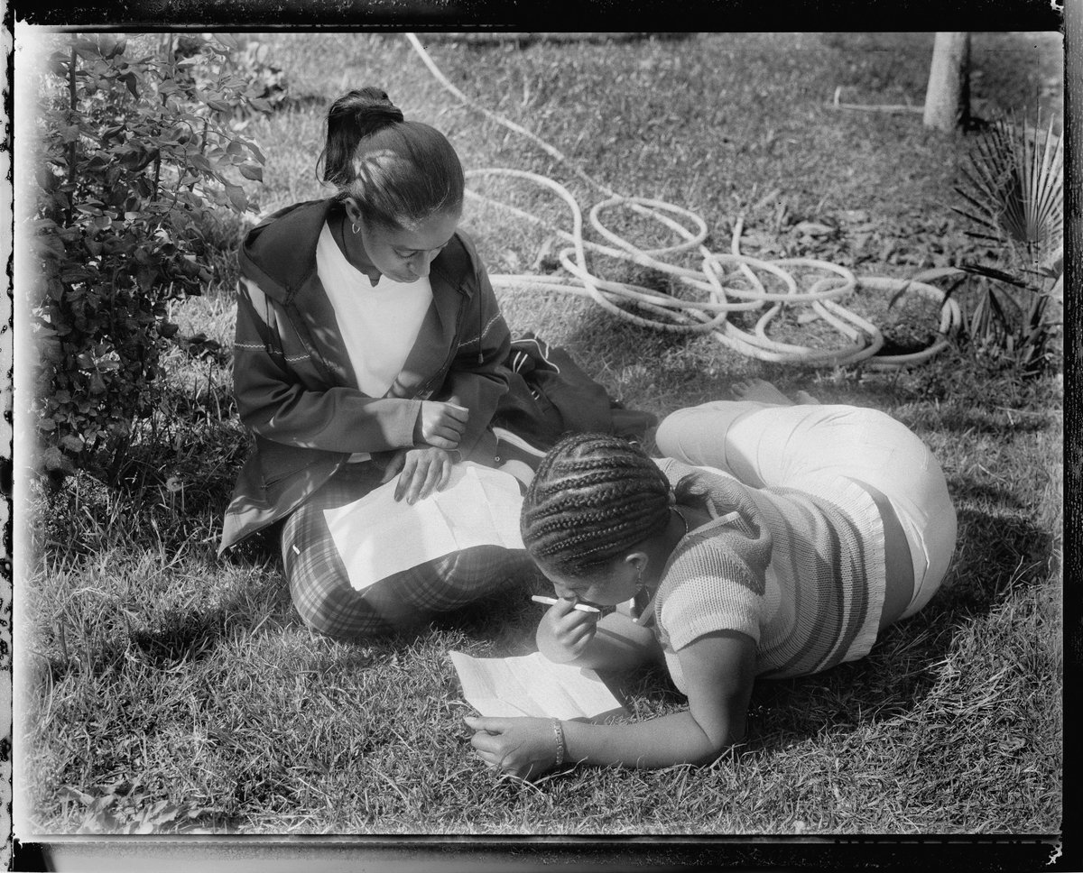 Don’t miss the "Sudden Flowers” collection on <a href="/AssemblyCurated/">Assembly Curated</a>, a powerful project by <a href="/EricGottesman/">Eric Gottesman</a> in collaboration with Sudden Flowers, an art collective of young people in Addis Abba, Ethiopia. 

nft.assembly.art/collections/su…