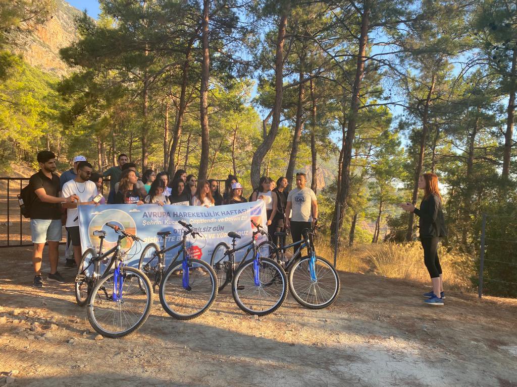 mustafakoleoglu's tweet photo. #ŞehriniKucakla,#ÇeşitlendirveDevamEt’ sloganıyla Avrupa Hareketlilik Haftası kapsamında Karaöz’den yürüyerek ve bisikletlerimizle Gelidonya Feneri’ne doğru etkinliğimizi gerçekleştirdik.
#HareketlilikHaftası
#BetterConnections
#MixandMove
#MobilityWeek
#trmobilityweek https://t.co/JcTAWfkSsa