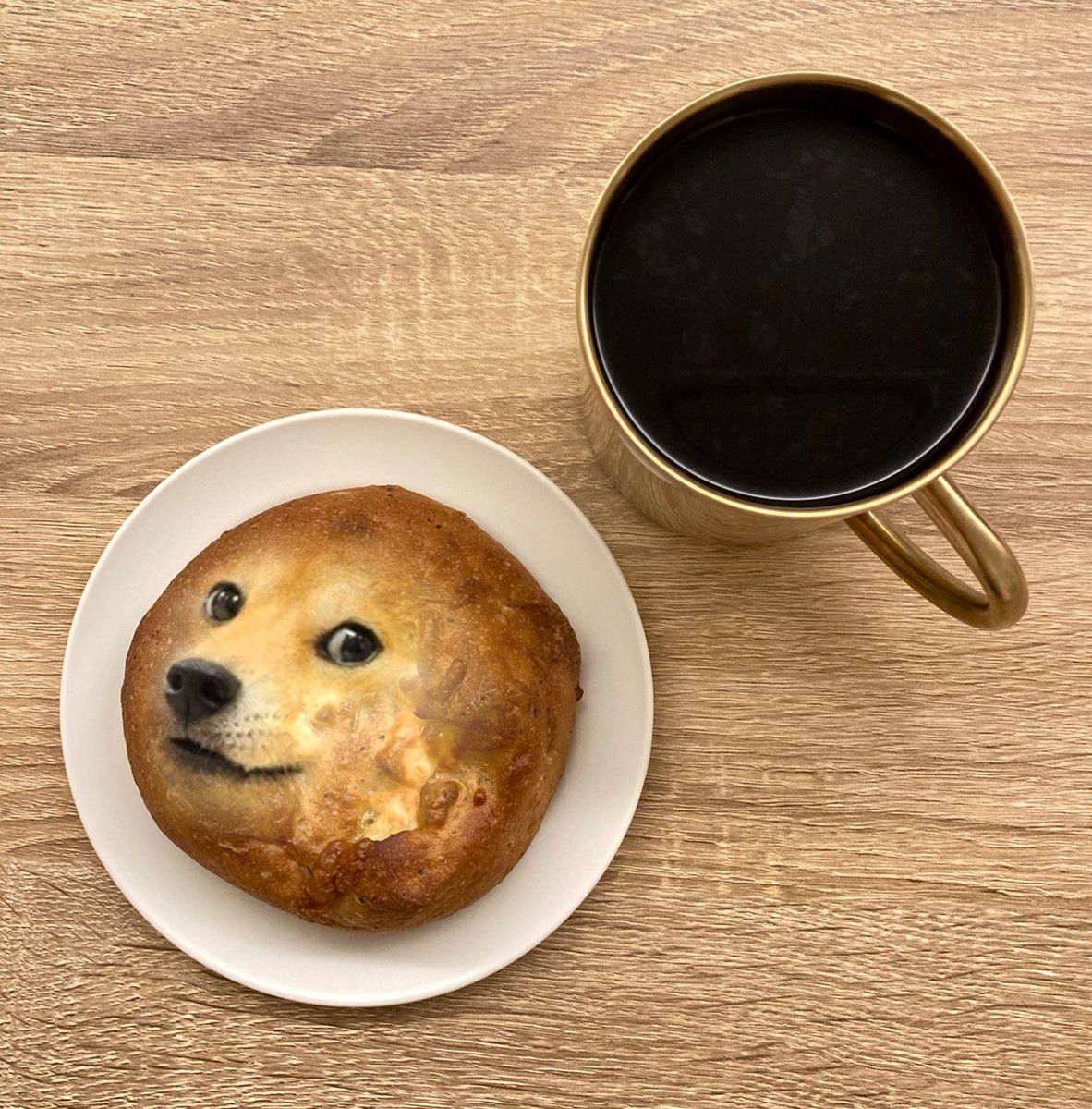 thedogebakery's tweet photo. Multigrain Doge Roll with Cheese #doge #DoOnlyGoodEveryday #bread #dogecoin #dogefam #meme #dogearmy #dogebakery #breakfast #bakery #multigrain #cheese #familymart #ファミリーマート https://t.co/fZ6yEvnodq