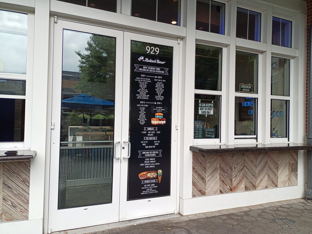 CreatEdgeSigns's tweet image. Door #windowlettering for The Baked Bear. Sometimes a glass window door is all you need to convey company information. A convenient, minimal, straight-forward approach. Browse through our galleries at: creativeedgesigns.com/products/custo… #washingtondc #maryland #vinyllettering #dcfoodie