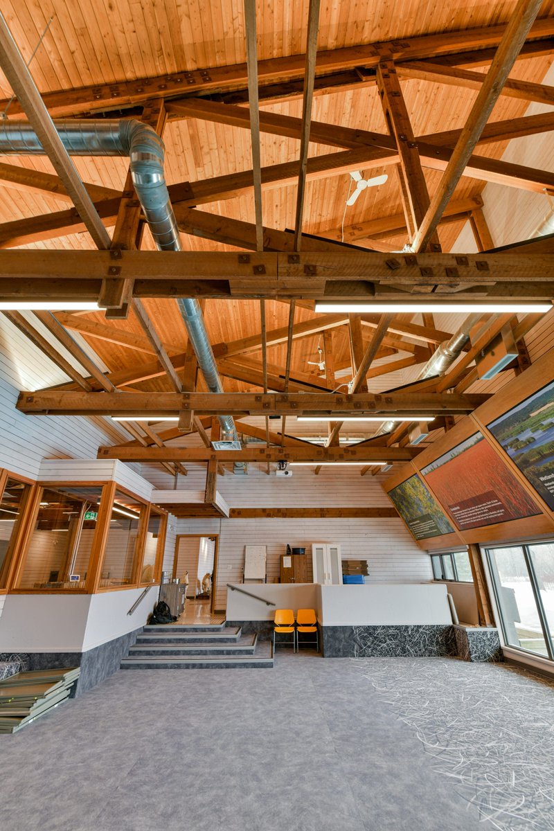 HICC_ca's tweet photo. How is #FortWhyteAlive in #MB contributing to a #SustainableFuture? 

A deep energy retrofit has reduced energy consumption, creating a greener space to educate visitors about the outdoors.

#BuildBackBetter https://t.co/GVPTIje0Mb