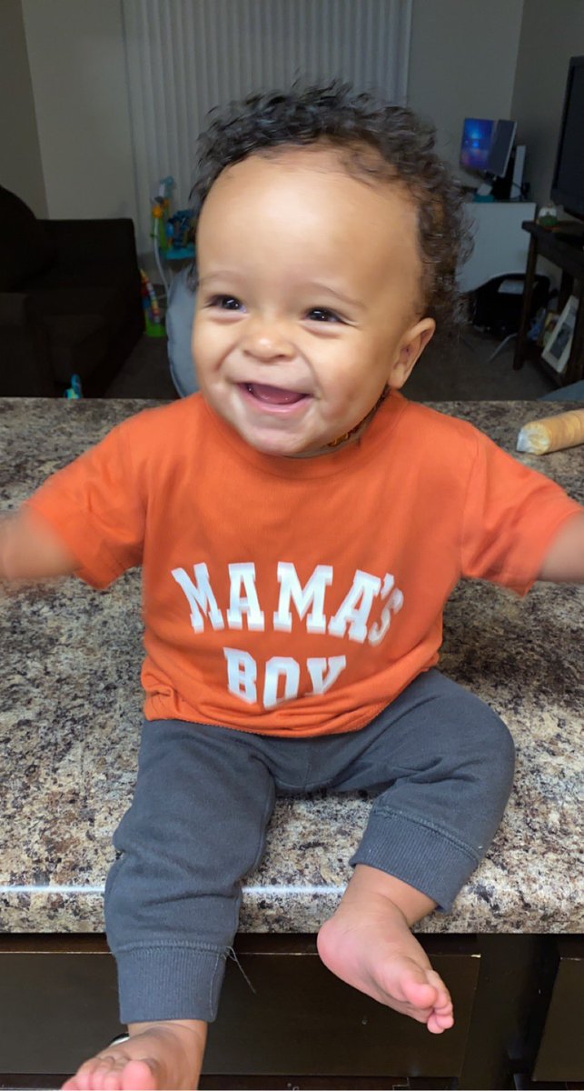 kourtneeolstad's tweet photo. Mommas boy 🧡🧡 https://t.co/Zb8yY8FCcS