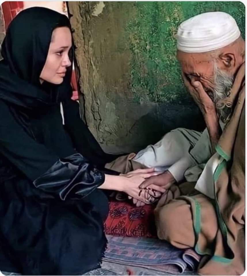HESOW_pk's tweet photo. Humanity https://t.co/vkEJyQ52mv