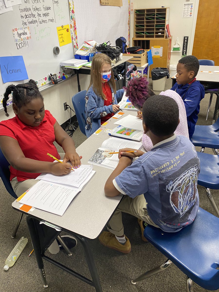brayelementary's tweet photo. 3rd Graders Were Actively Engaged During Their Reading Class In A Four Corners Vocabulary Activity Using The Frayer Model!! ππ€π½ππ₯#GreatThingsHappenHere #ELARROCKS @BrayiServe @MaryRobinson_07 @cedarhillisd https://t.co/EORVfJyY0v