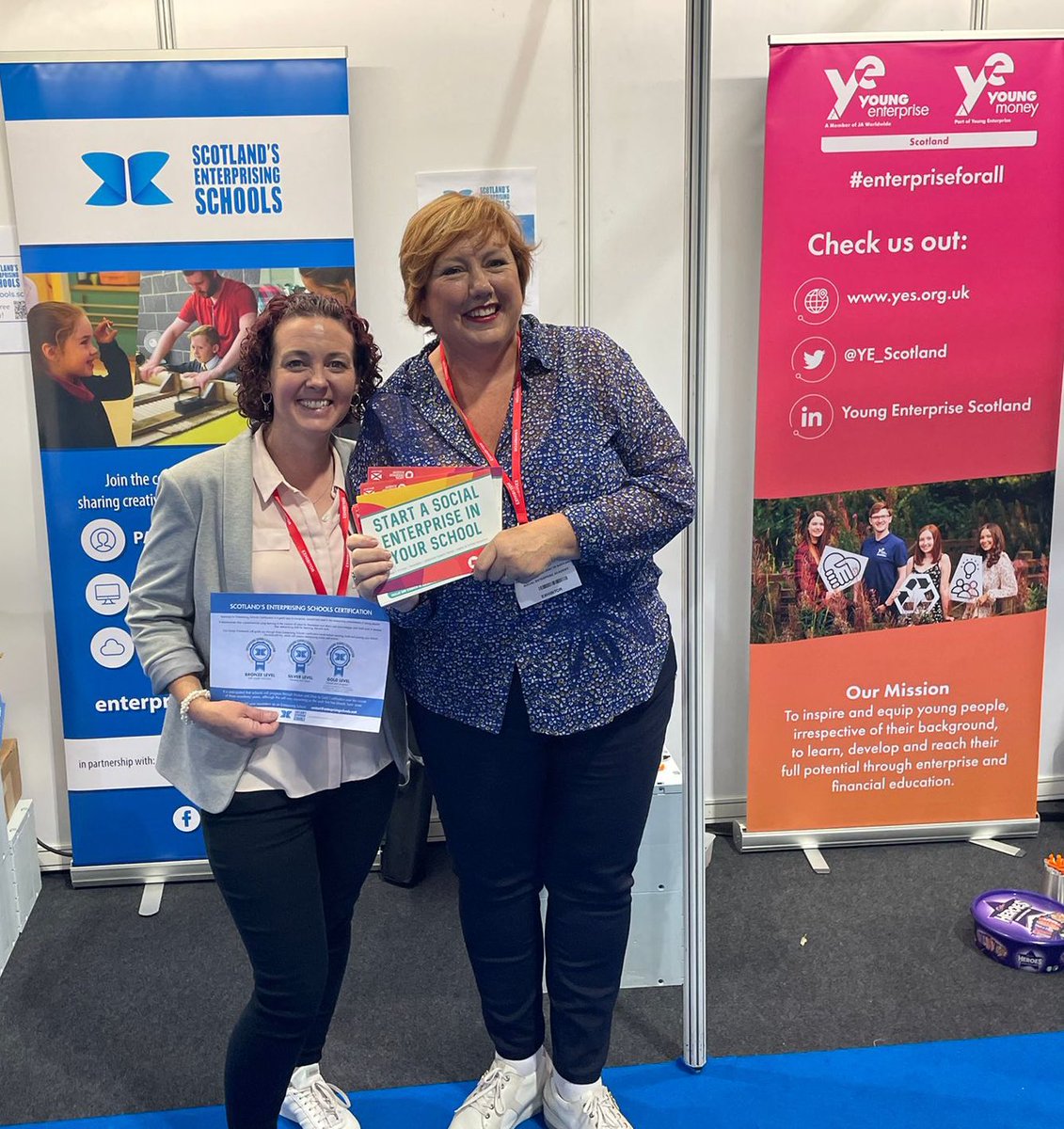 MrsSmithAHT's tweet photo. Skills for Learning, Life & Work @MissJMiller7 & I had a great chat with Joan @SEA_Edu & Julie @ScotEntSchools about how their resources/PLC can embed enterprise into the curriculum & ensure our learners are prepared for a world that is changing rapidly #SEE22 @scot_edu_expo https://t.co/AY3MAAi8QJ