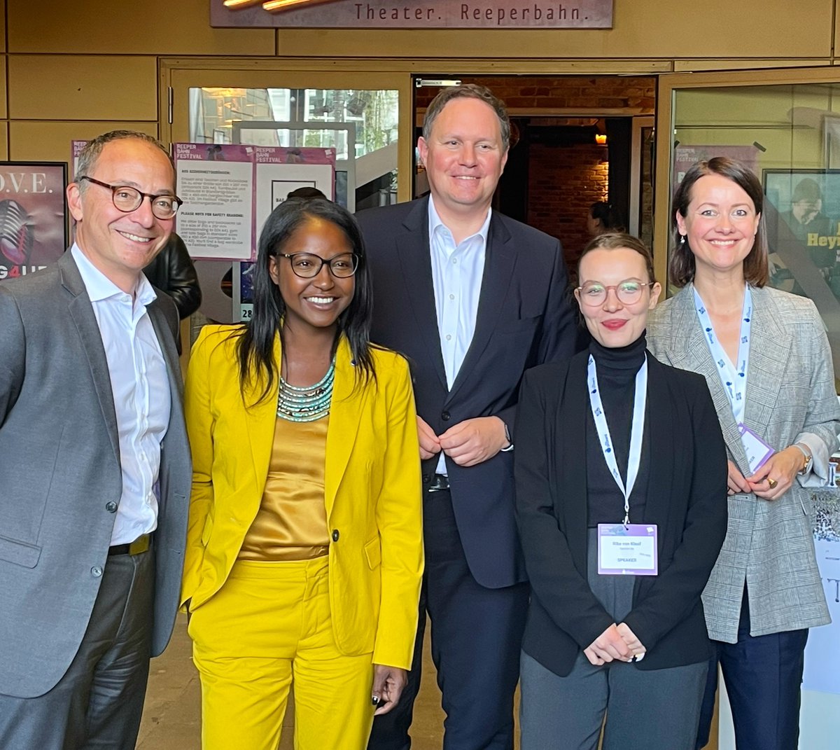 Helen Sildna tweet media