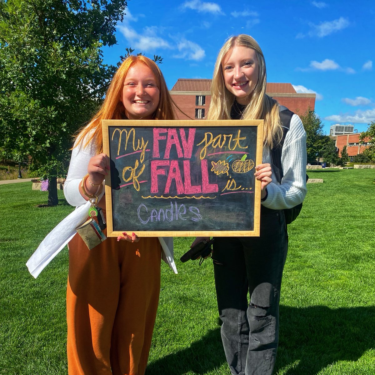 UWEauClaire's tweet photo. It's the official first day of fall🍁 🎃 Blugolds were out on the campus mall expressing their love of the new season. #uwec #uwecfall https://t.co/3FrvzqEBkY