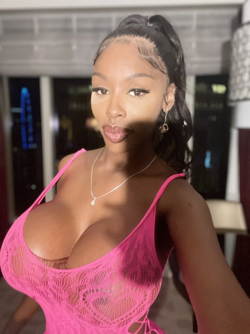 New only fans Content  of your favorite black bimbo getting completely nude. Thanks in advance for all<a href="/tag/blackandwhitebarbies"class="tags"><span>#blackandwhitebarbies</span></a>