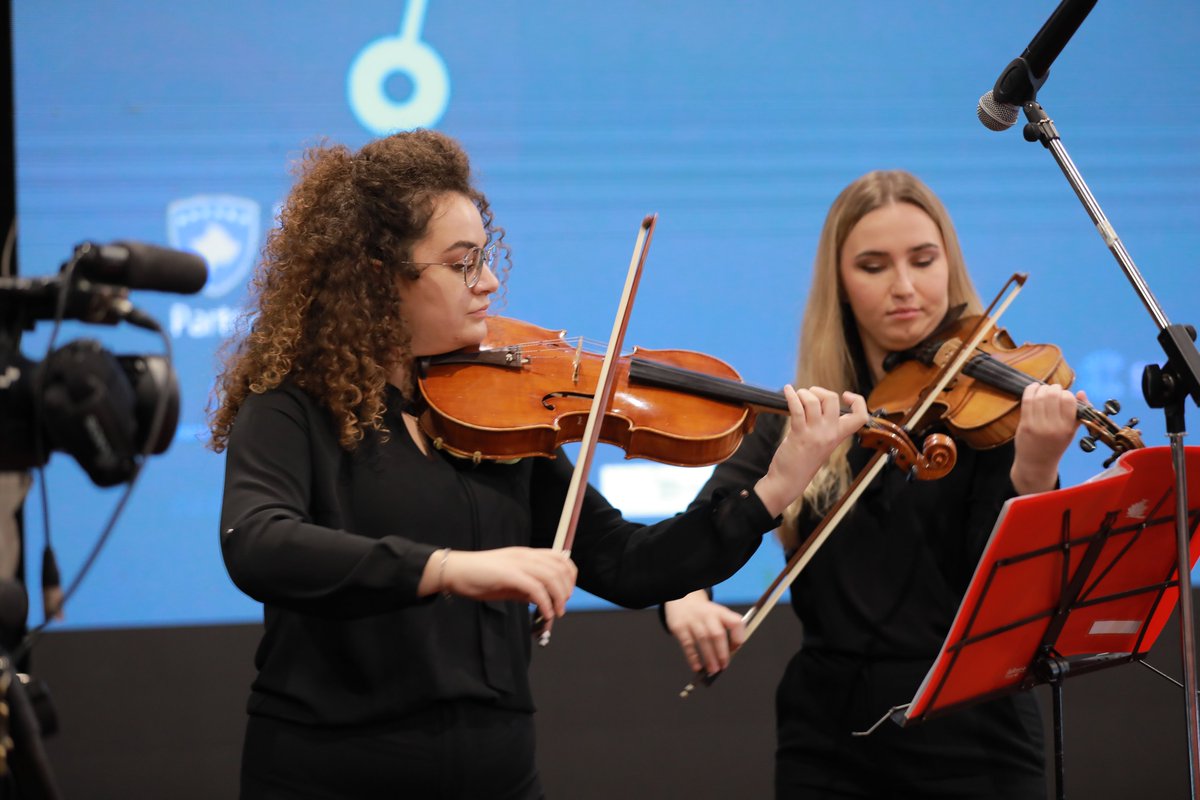 DigitalSummitWB's tweet photo. With Beethoven and other composers from classic music, we started our second day and the journey into the depth of the digital world that Western Balkans Digital Summit is offering.

#WesternBalkansDigitalSummit #DigitalSummitPrishtina2022 https://t.co/vtrcU0HvQd