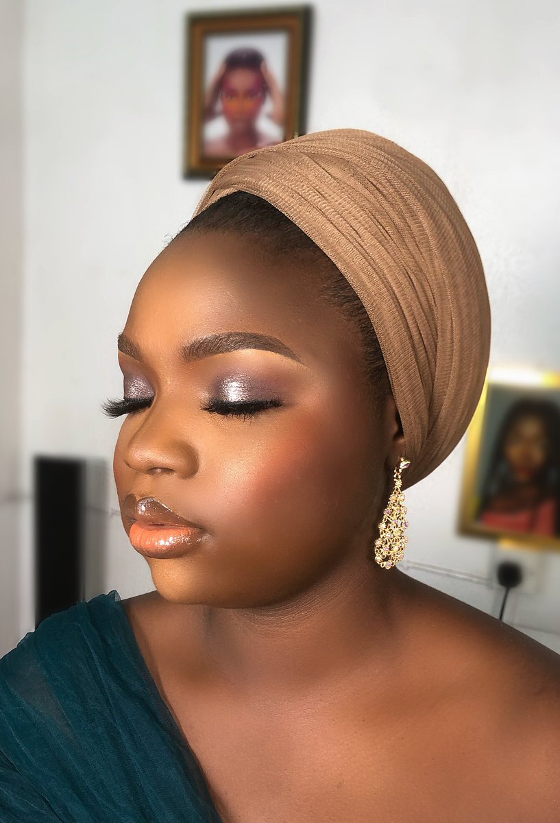mayy__mm's tweet photo. Pls help me RT! My next client is on your TL 😭😭🙏🏾

This look came out so stunning! I’m a makeup and Gele artist located in surulere Lagos! I’m available for bookings and I can come to your location. Send a DM to book a session ❤️❤️❤️🥰🥰🥰 https://t.co/n90Lgcq8CL