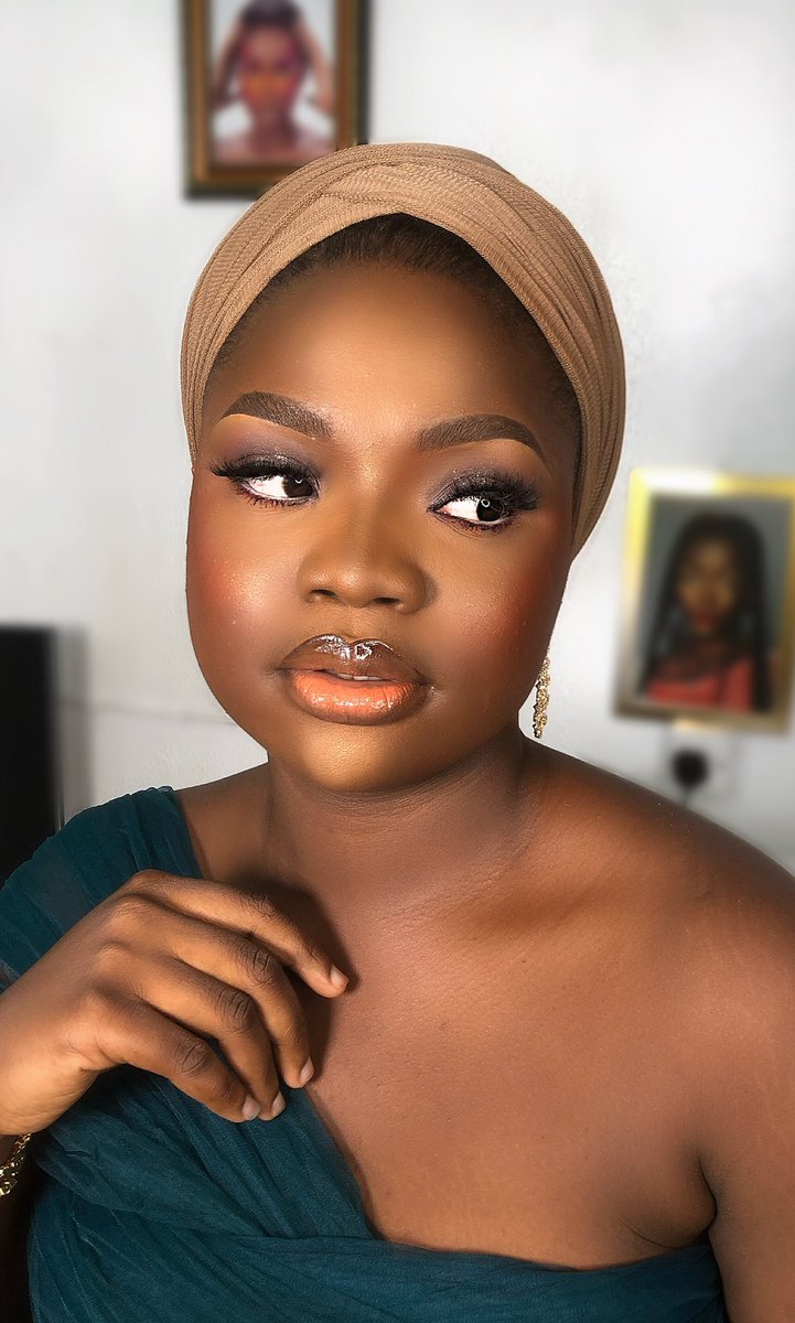mayy__mm's tweet photo. Pls help me RT! My next client is on your TL 😭😭🙏🏾

This look came out so stunning! I’m a makeup and Gele artist located in surulere Lagos! I’m available for bookings and I can come to your location. Send a DM to book a session ❤️❤️❤️🥰🥰🥰 https://t.co/n90Lgcq8CL
