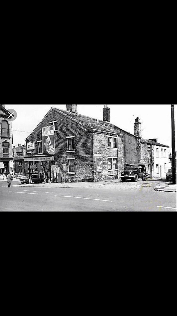 Tones_87's tweet photo. @ABFixby @BreweryHeys @StephanieJWD My grandmother was born in Livingstone street , attached a few images of Great Horton , non are mine but thought they might be of interest https://t.co/hbjL2vyVid