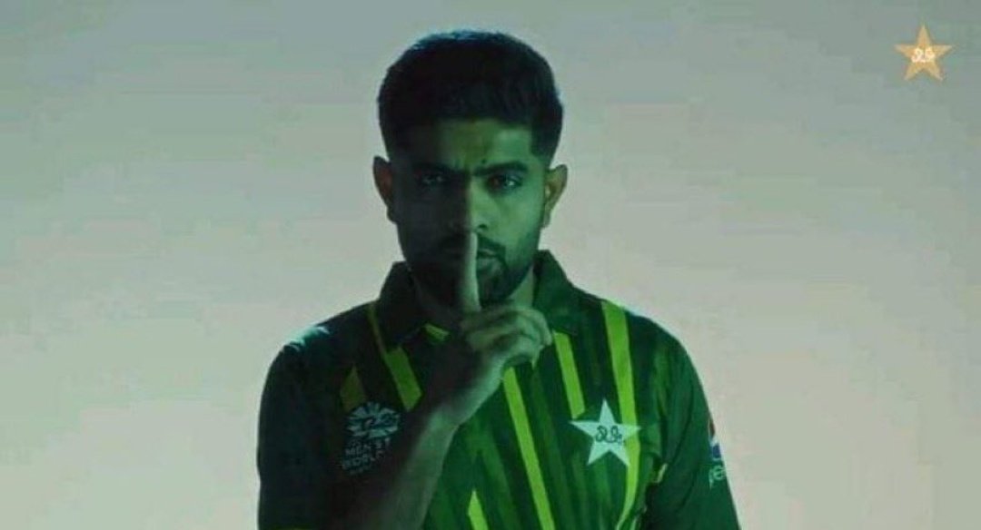 tjtalhaa's tweet photo. Babar to aqib and Co 😂

#PakvsEng2022 https://t.co/0USIUl1zHb