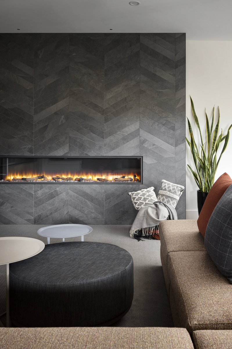 CatalystBuilds's tweet photo. “Notice that autumn is more the season of the soul than of nature.” - Friedrich Nietzsche 
.
design: @forminteriors 
build: @CatalystBuilds 
📸: Eymeric Widling https://t.co/WInWLpNvau