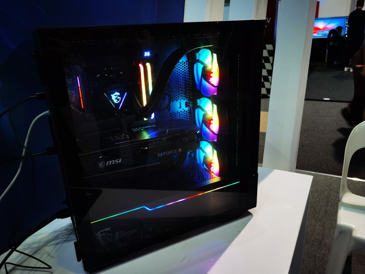 NachoKitten_'s tweet photo. I found the Demo PC and it's gorgeous
πππ€ͺπ #PCBUILDPRIZE
@PCBuilderZA @MSITweetsZA @VSGamingWorld @TelkomZA @ComicConAfrica https://t.co/nXe86z1oH4