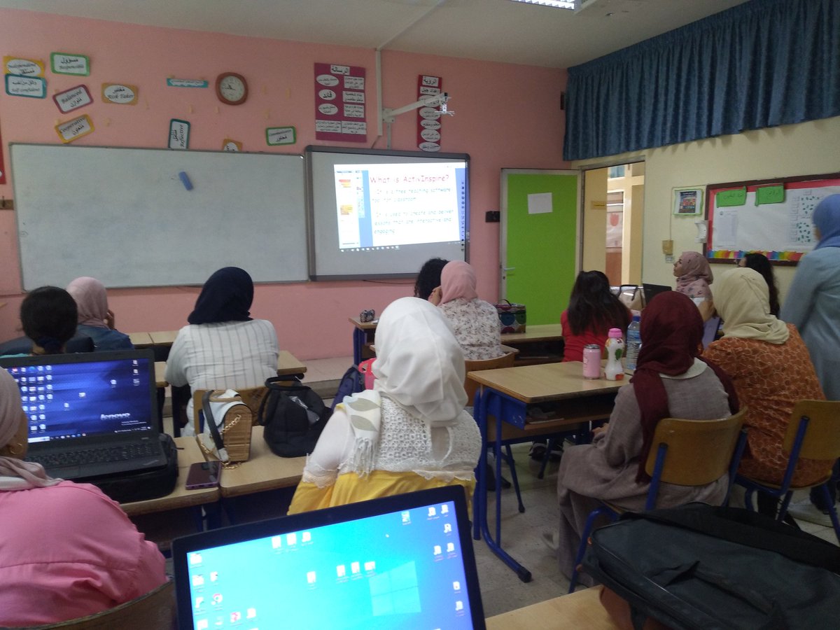 DimassiAya's tweet photo. @MakAishaSchool
#ورشة_تدريبيّة
#ActiveInspire
شكرًا للزّميلة سارة عزّام
@SarahAzzam123 https://t.co/rVljZWBdyW