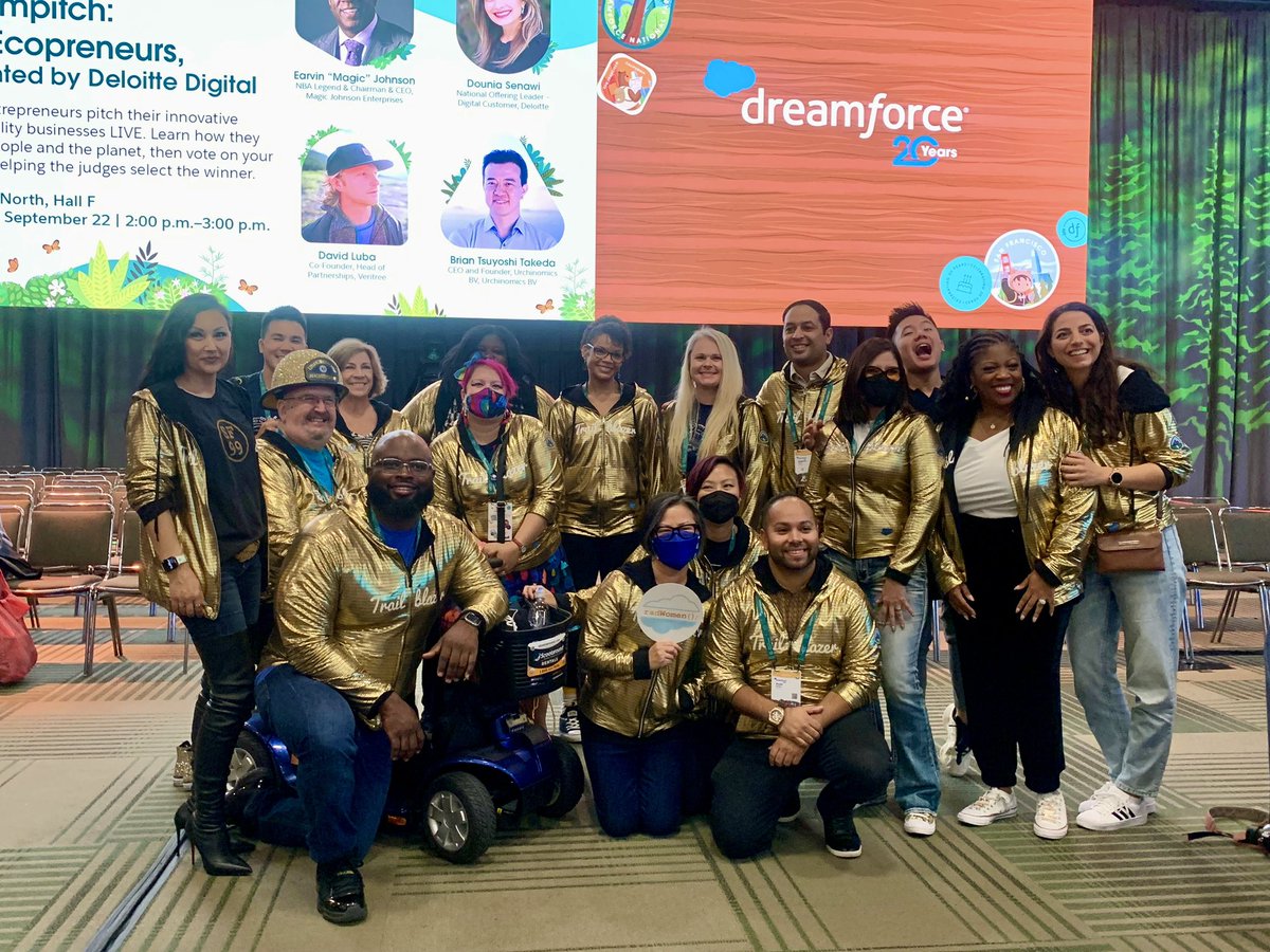 🏆 It’s a whole lotta gold in here. #DF22