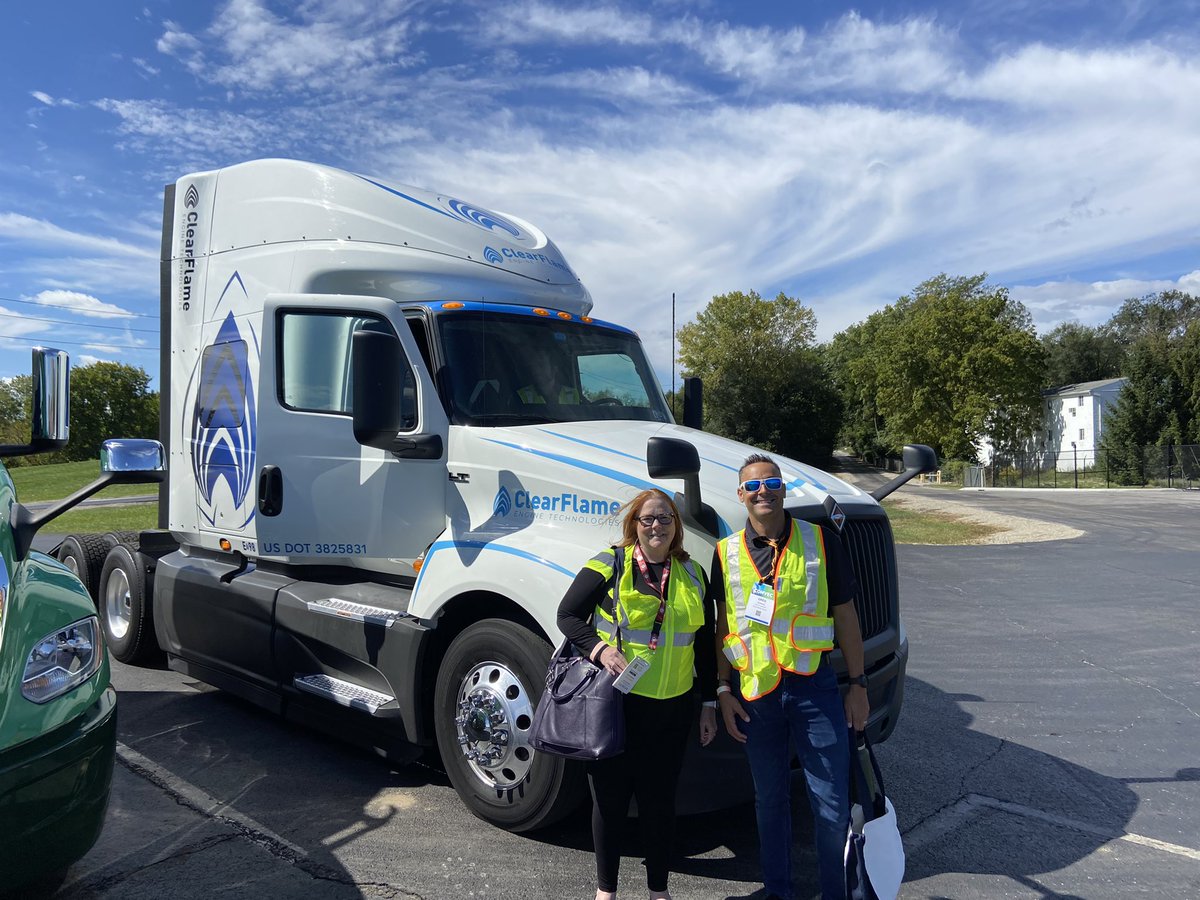 OEMOffHighway's tweet photo. Just got to ride in the @ClearFlameEng #ethanolpowered truck during the @AllisonTrans #rideanddrive event. Awesome ride! @SAEIntl @JBlumreiter @kendra_fee #COMVEC22 https://t.co/sdL3AY8U5t